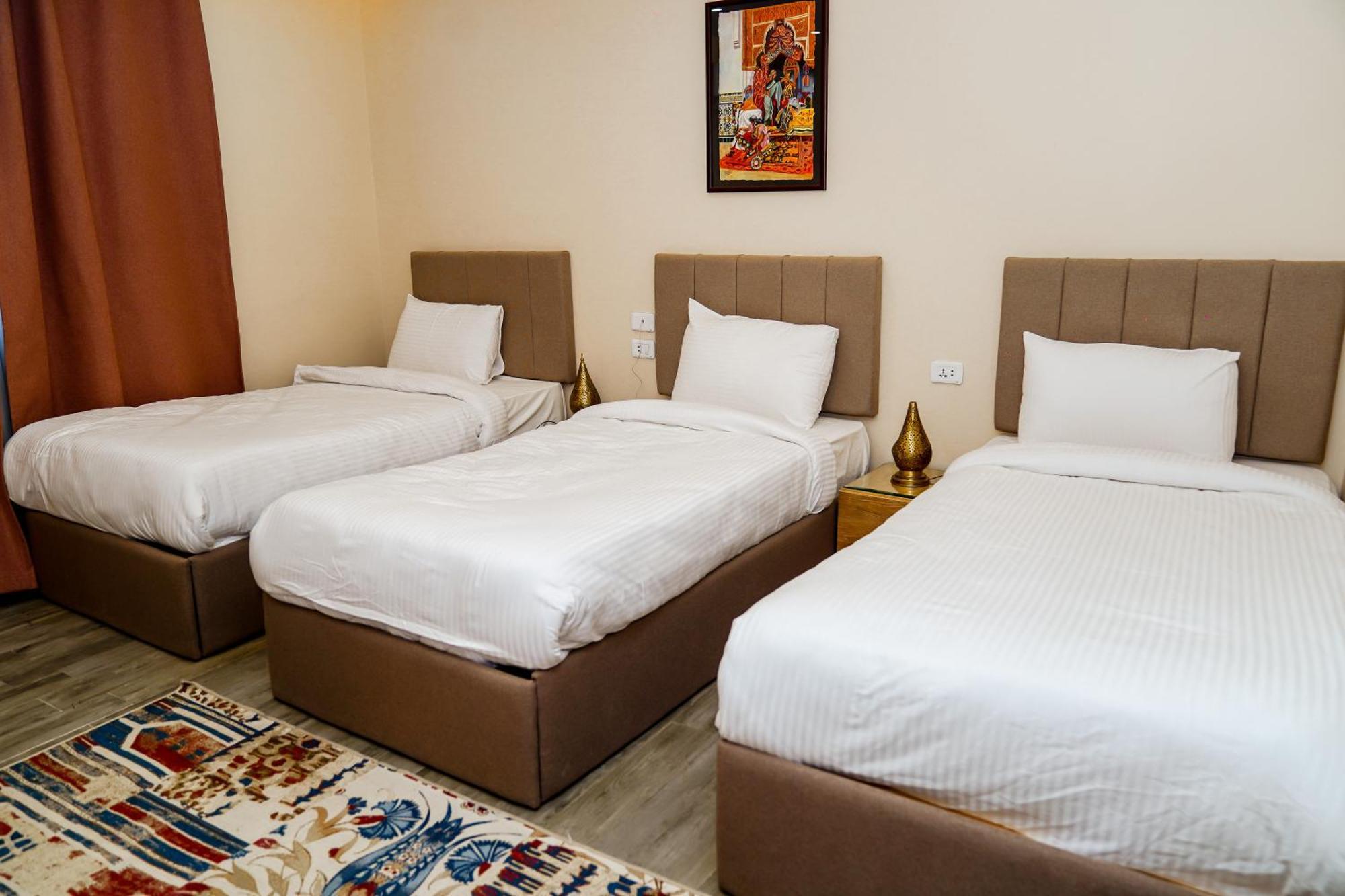 Pyramids Hotel Kafret el-Gabal Buitenkant foto