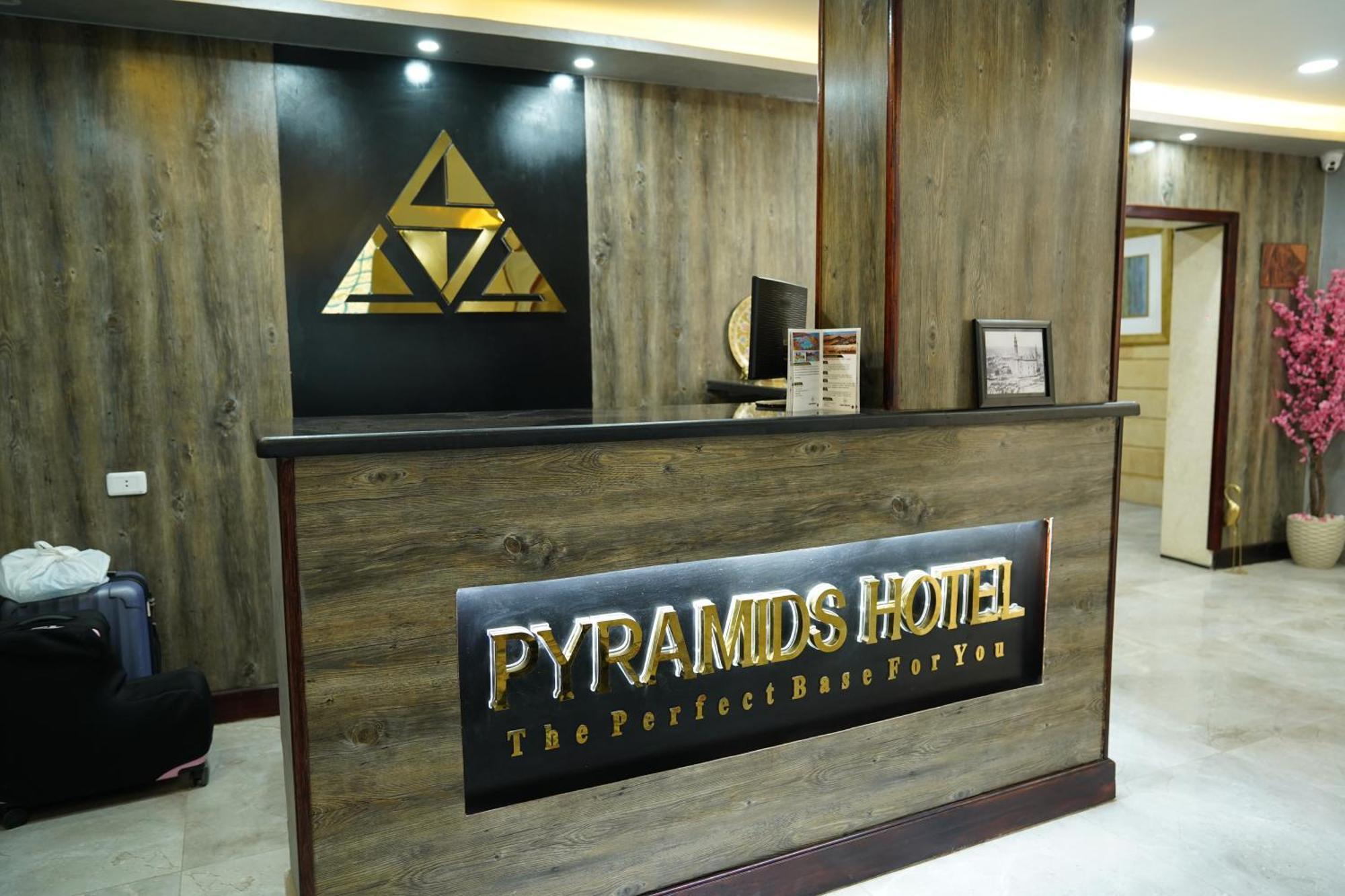 Pyramids Hotel Kafret el-Gabal Buitenkant foto