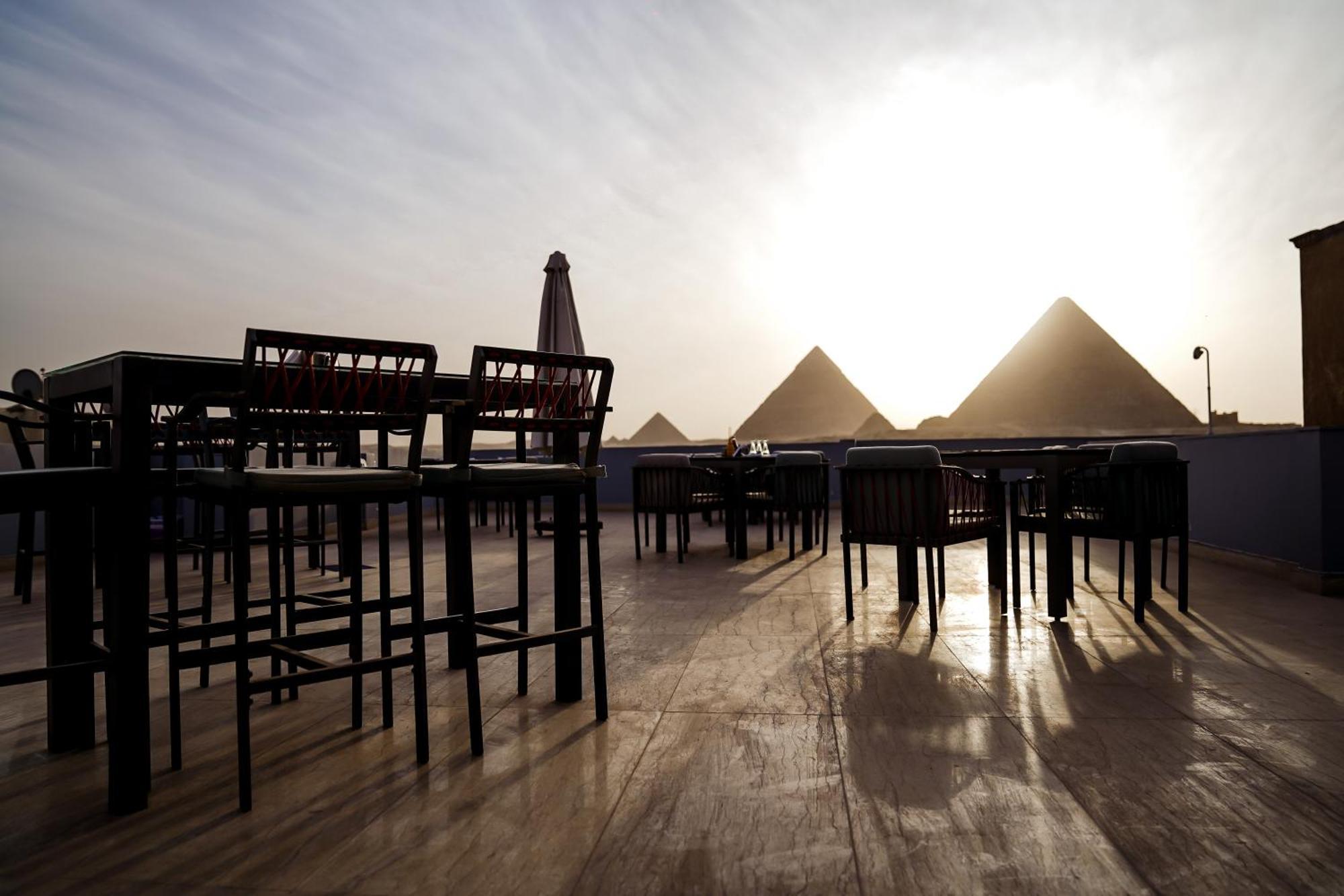 Pyramids Hotel Kafret el-Gabal Buitenkant foto
