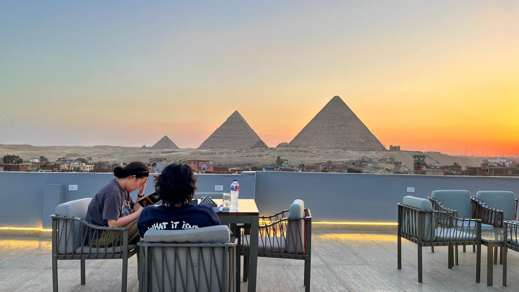Pyramids Hotel Kafret el-Gabal Buitenkant foto